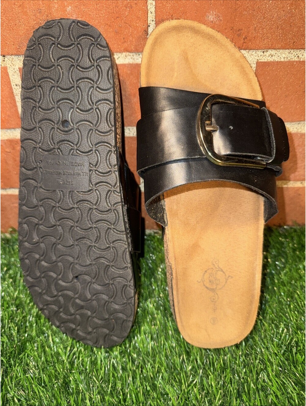Sole Mates Women’s Size 9 Cork And Synthetic Leather Sandals